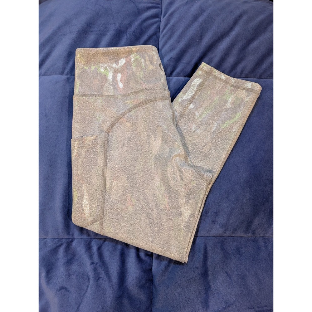 Zyia Active Light N Tight Leggings Women Iridescent Camo‎ Crop Pocket - Size 6/8